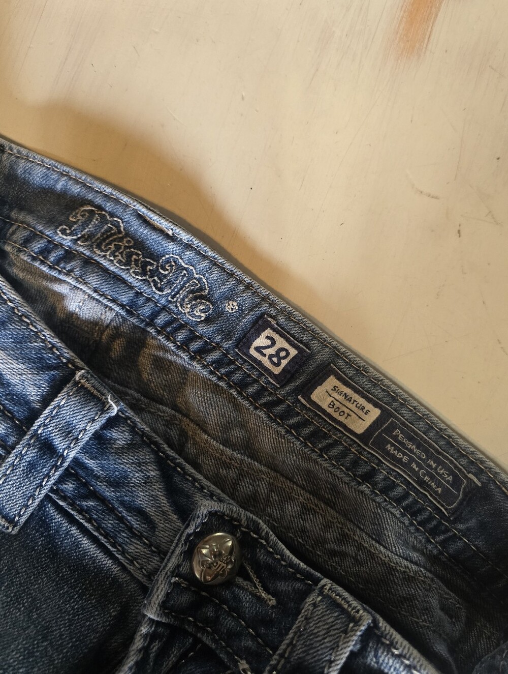 Miss Me Boot Jeans - Picture 4 of 7